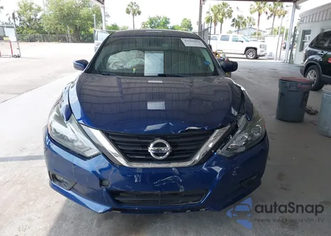 2018 Nissan Altima 2.5 Sr из США, поврежденный, VIN 1N4AL3AP5JC111271